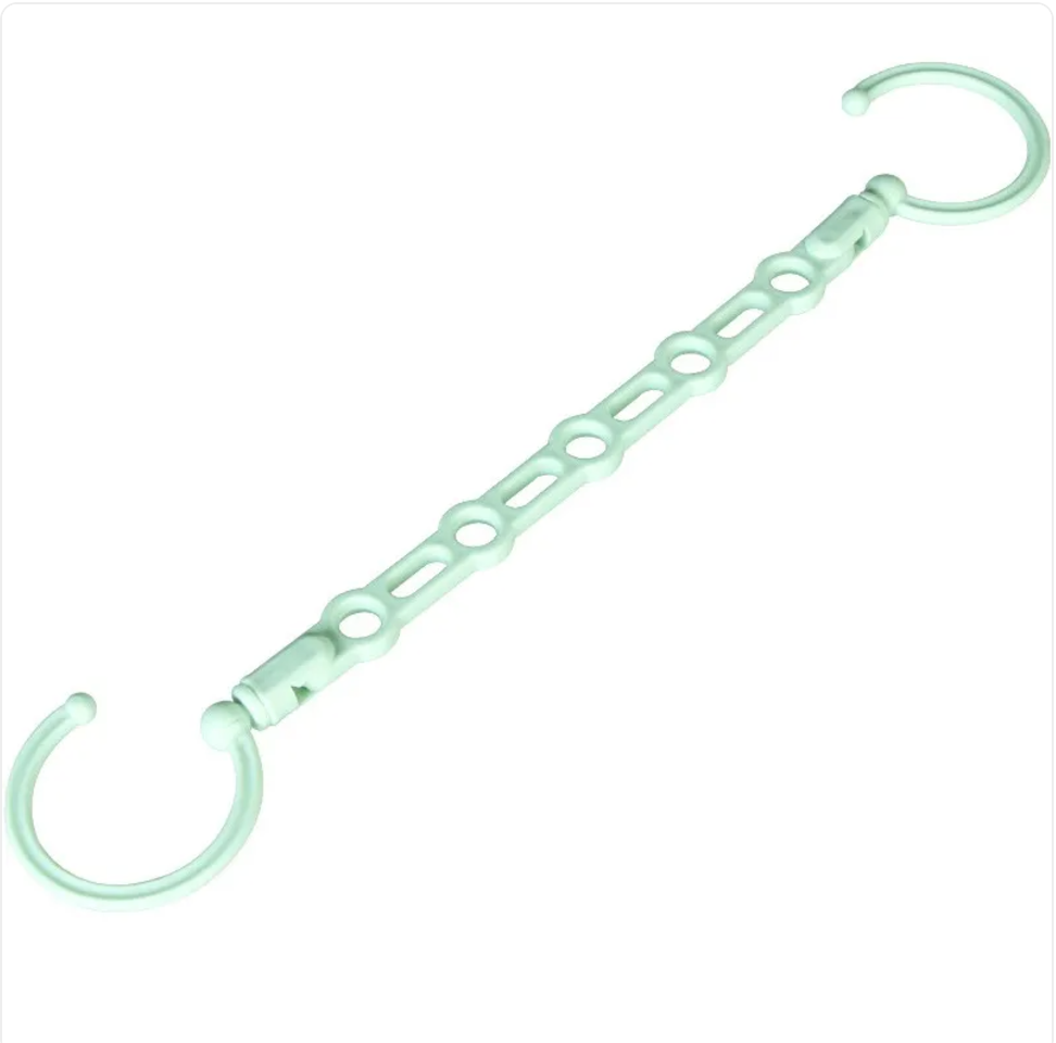 Portable Rotating Clothes Hanger